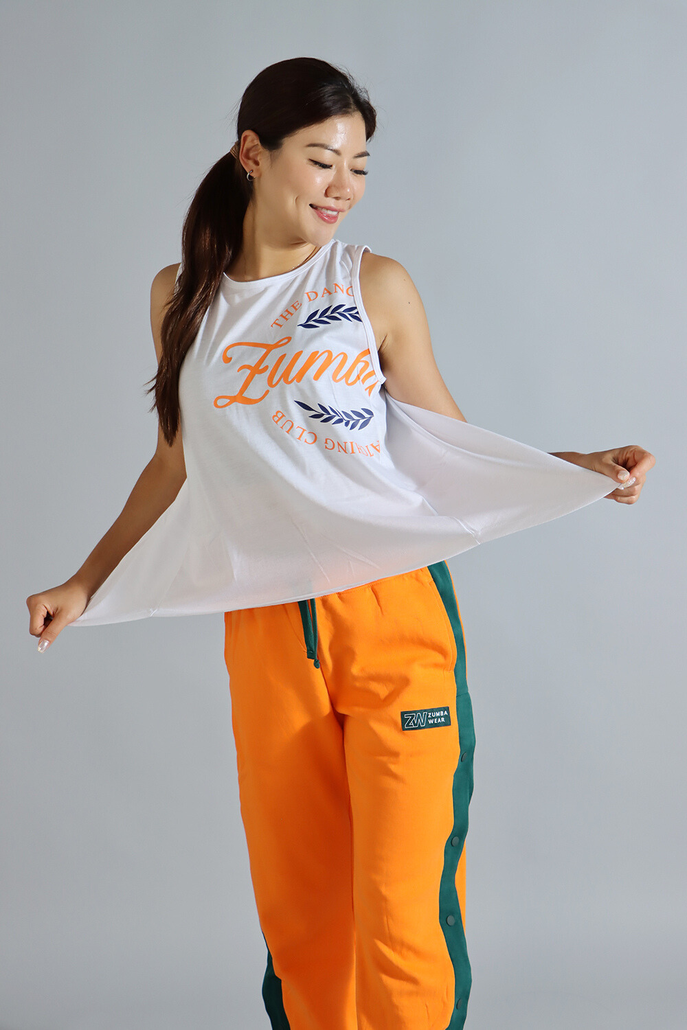 後開岔背心S褲子S - 已編輯.jpg