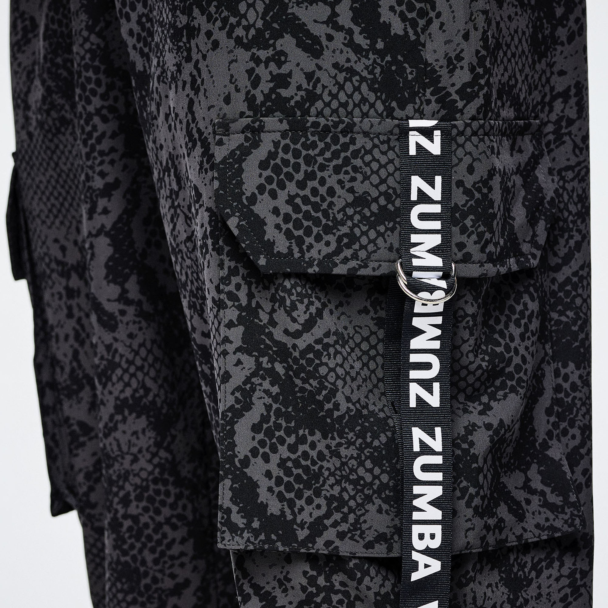 Z2B000117_BBLK_3946.jpg